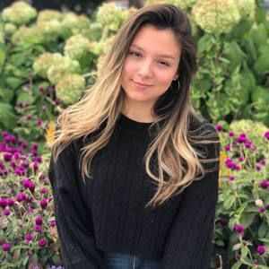 Meet your Posher, Kelly